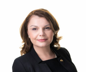 Prof. univ. dr. Raluca Ignat