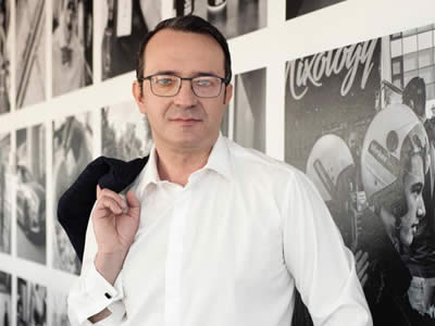 Liviu PURCĂREA